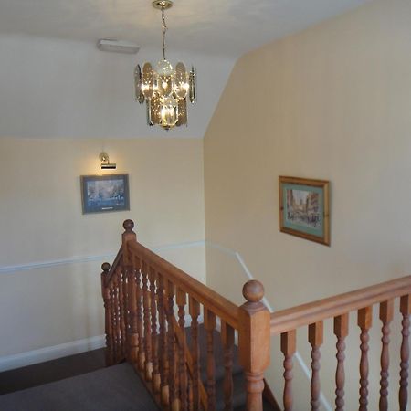 Gibtel Lodge&Cafe Slough Esterno foto